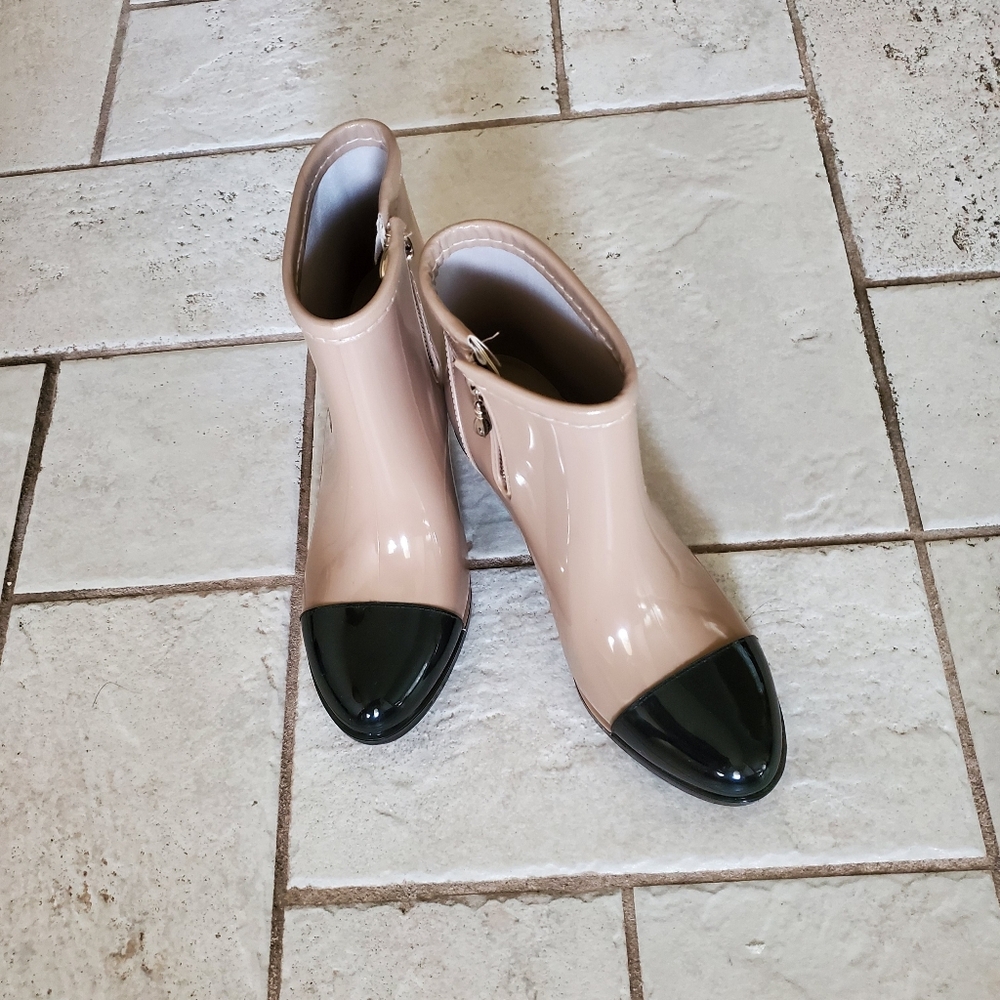 NWOT.  Sanmm Rain Boots.
